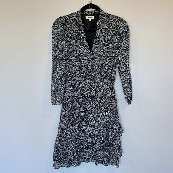 SUNCOO Chirel Shirred Metallic Dress in Carbonne - Picture 6 of 13